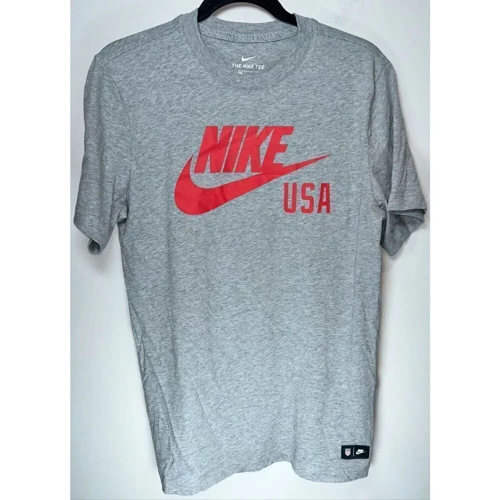 Nike USA tee shirt size small